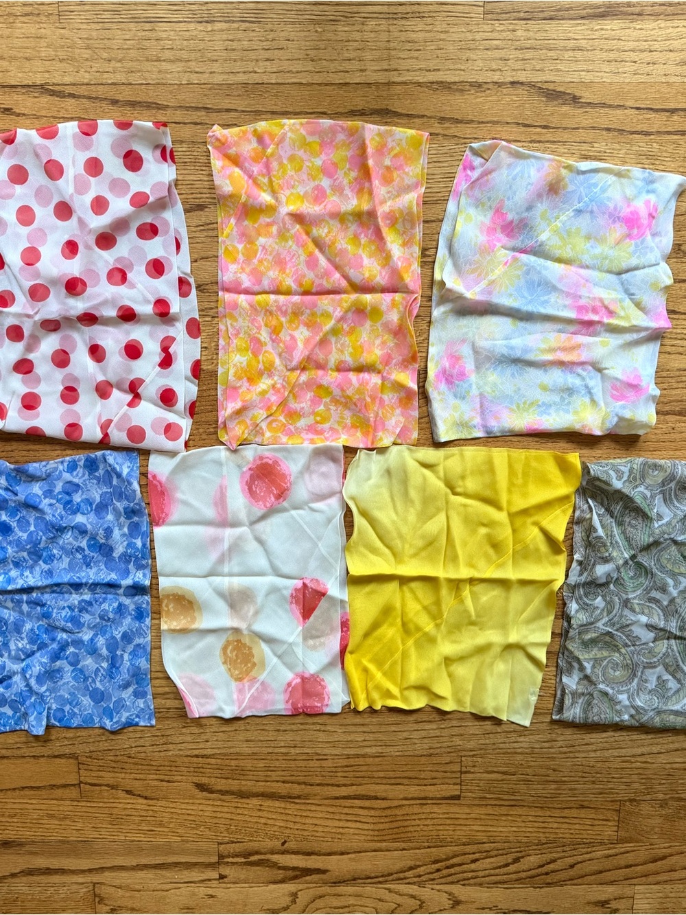 Silk chiffon lot 7 vintage the 1960’s. Multicolor Patterned Scarves
